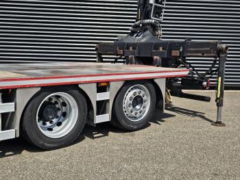 XF 460 6x2 / PENZ CRANE